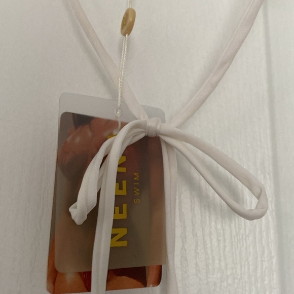 NEENA- swim top - Picture 9 of 9